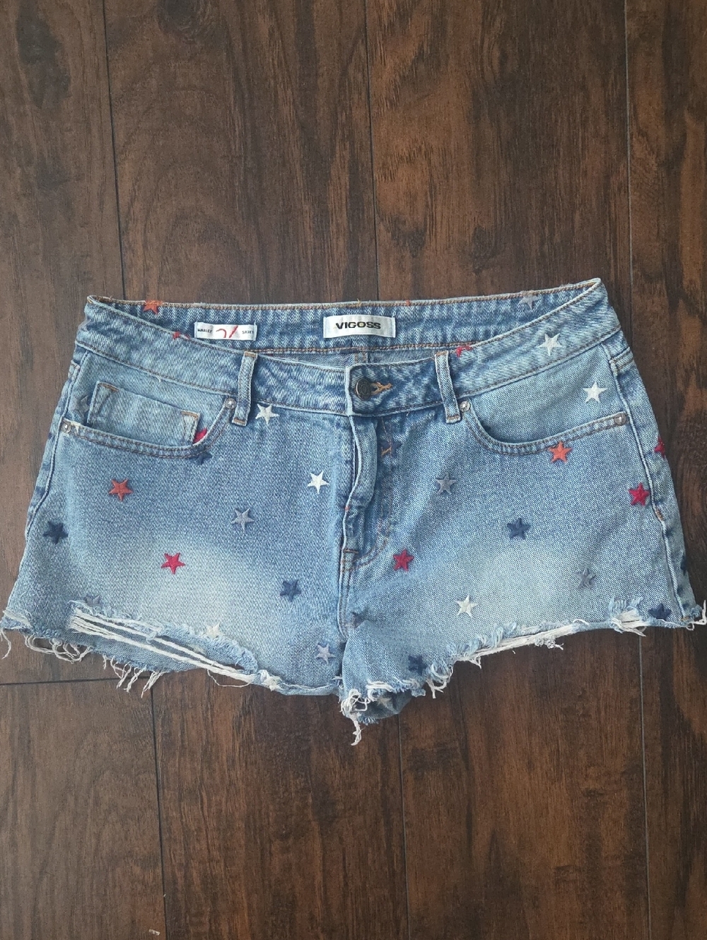 Vigoss Light Blue Denim Shorts with Multicolor Star Embroidery Sz 29